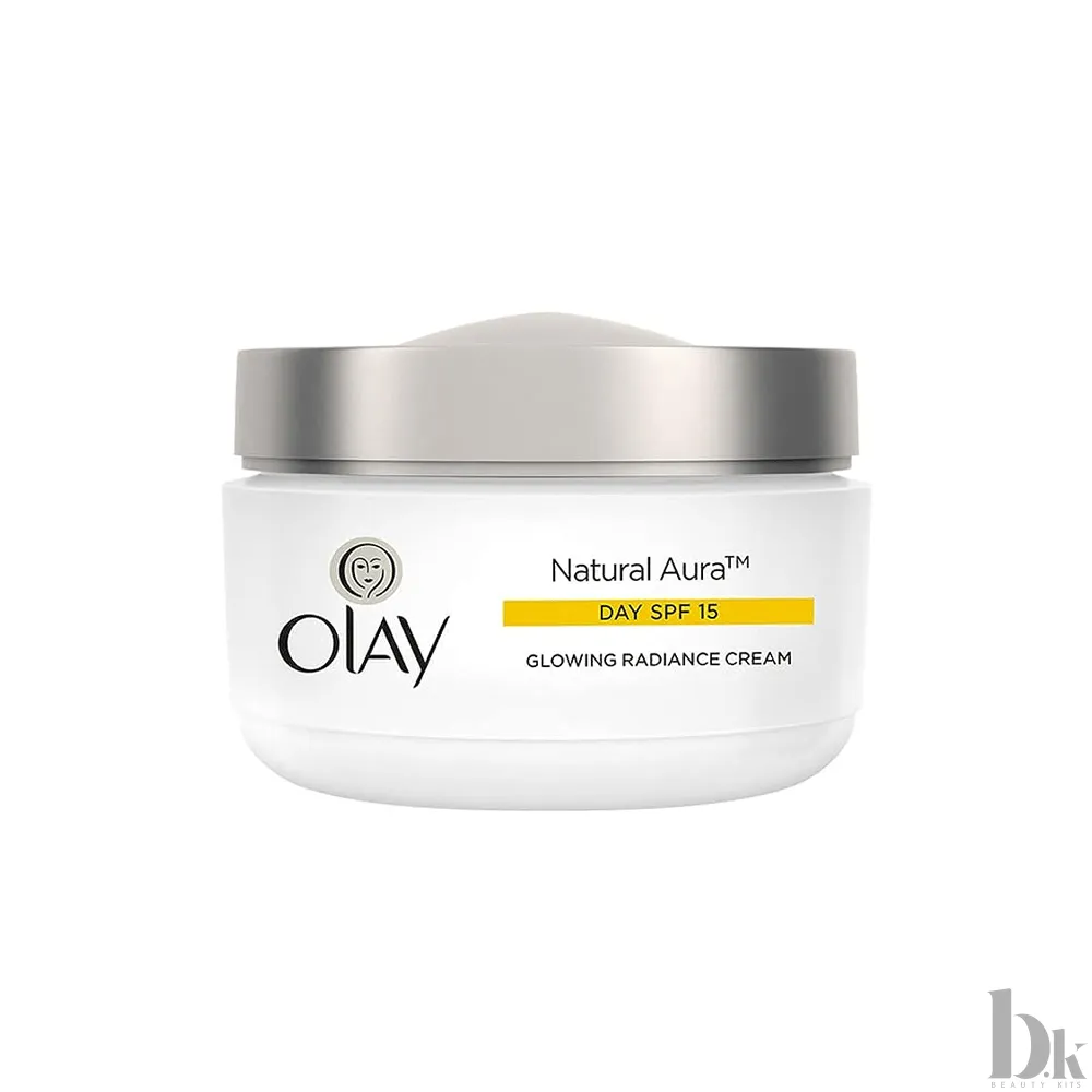 Olay Natural Aura Glowing Radiance Cream SPF15 with Mulberry Extract (50gm)