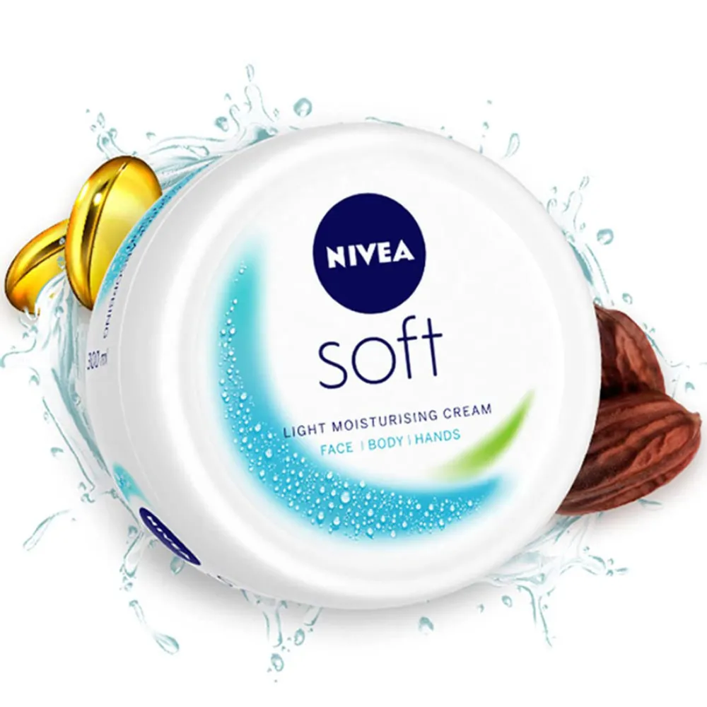 NIVEA Soft Light Moisturising Cream 300ml Jar (300ml)