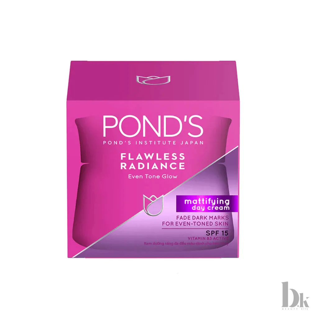 Pond's Flawless Radiance Mattifying Day Cream SPF 15 (50gm)