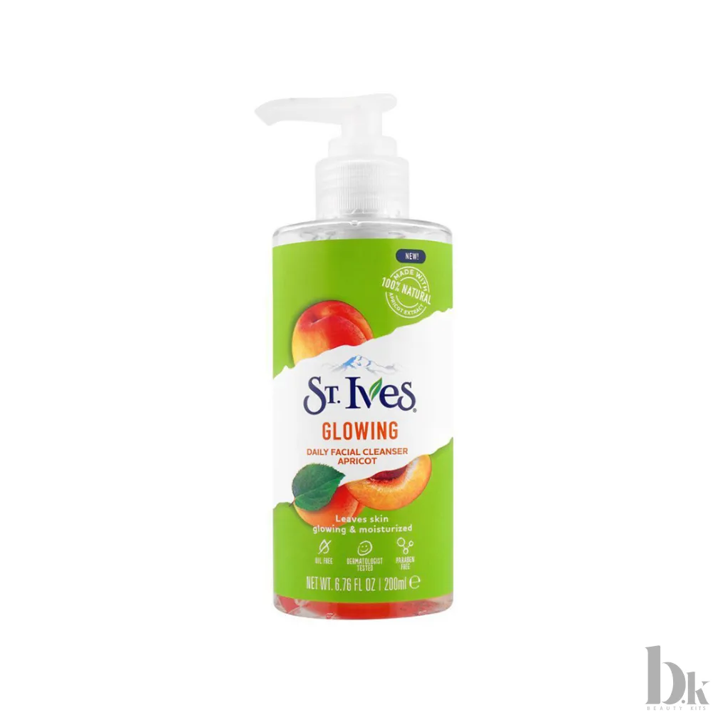 St. Ives Glowing Apricot Face Wash (200ml)