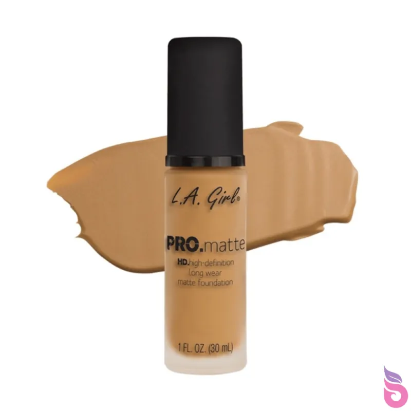 L.A. Girl PRO Matte Foundation - GLM676 Light Tan (30ml)